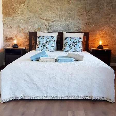 Casa Lajes - Local Ferienhaus *