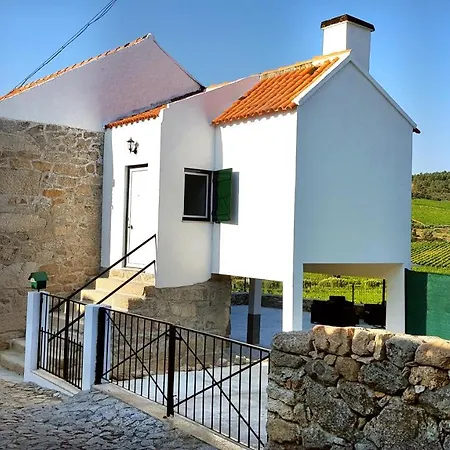 Casa Lajes - Local * Vila Nova de Foz Côa