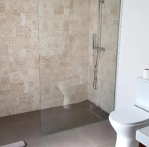 Casa Lajes - Local * Vila Nova de Fozcoa