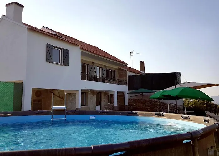 Feriehus Casa Lajes - Local Vila Nova de Foz Côa