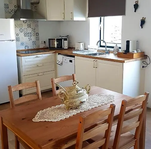 Casa Lajes - Local Semesterbostad *